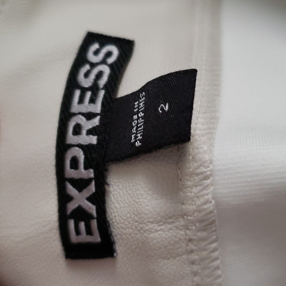 Express pleather skirt - Picture 3 of 4